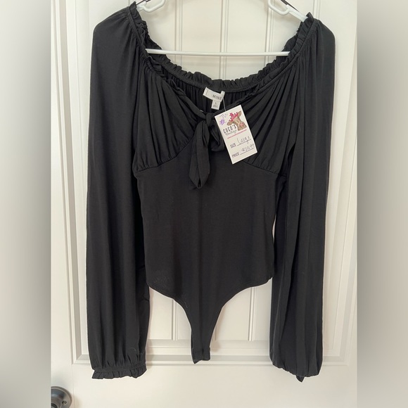 NEW black bodysuit, size large - Picture 1 of 3
